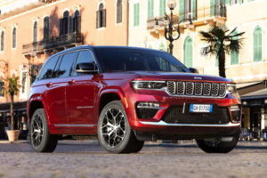 jeep-grand-cherokee-4xe-noleggio a lungo termine